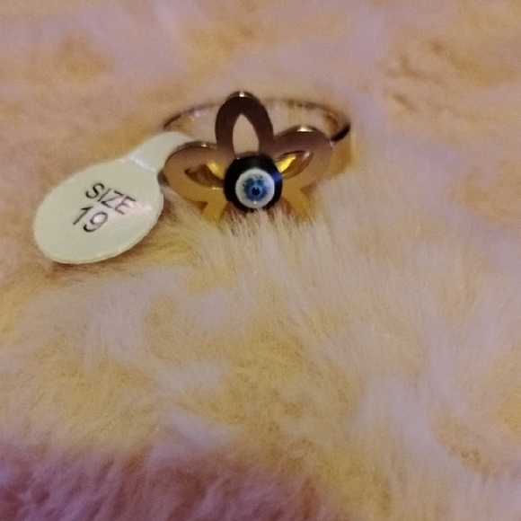 Size 19 -3 Rings and Earrings Set Evil Eye Design - Picture 3 of 5